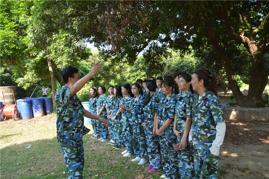 華奇密封件業(yè)務軍團2017拓展訓練：夢想的力量！
